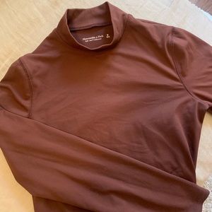 Abercrombie softAF mock neck long sleeve bodysuit